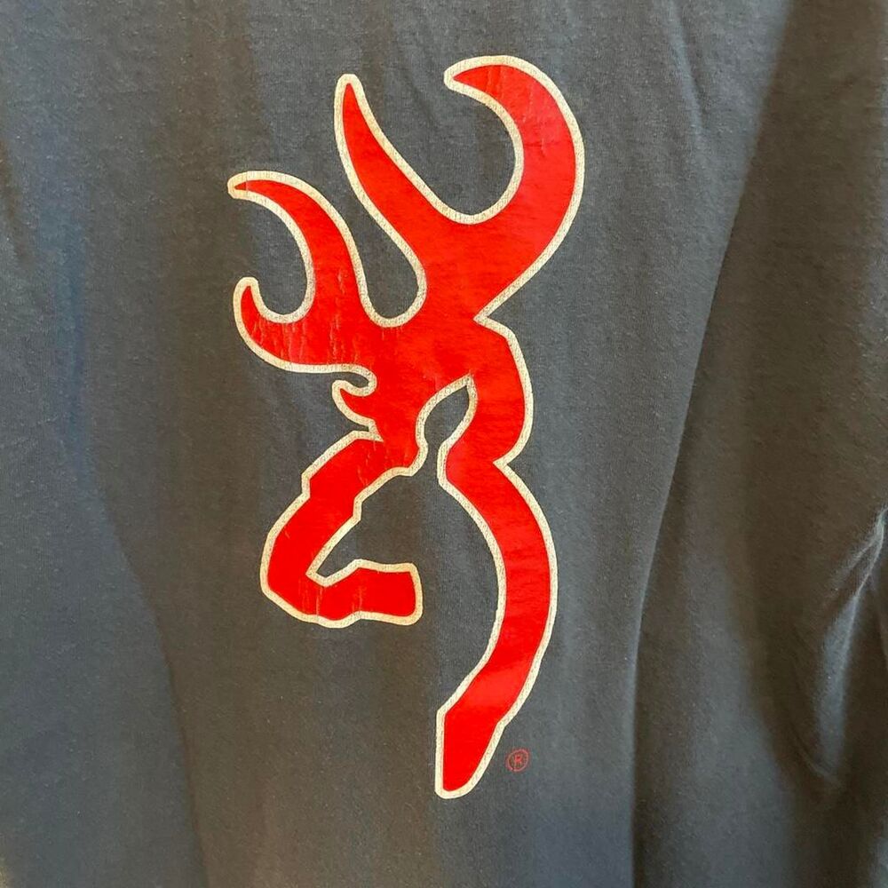 Browning Men's Navy and Blue T-shirt
